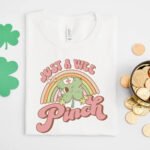 Just a Wee Pinch St Patricks Day T-shirt - Image 4